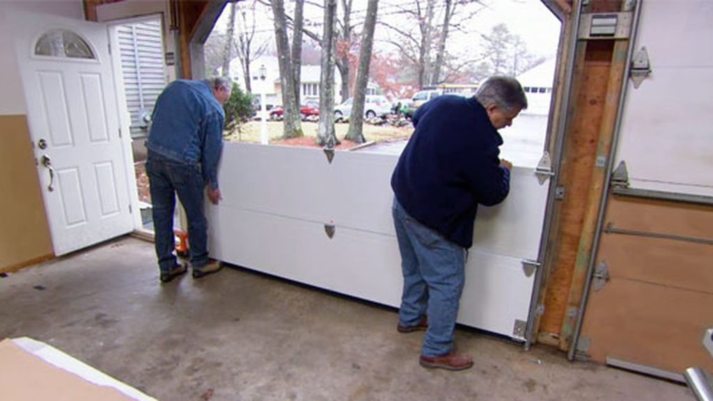 How to Install a Garage Door in 4 Easy Steps